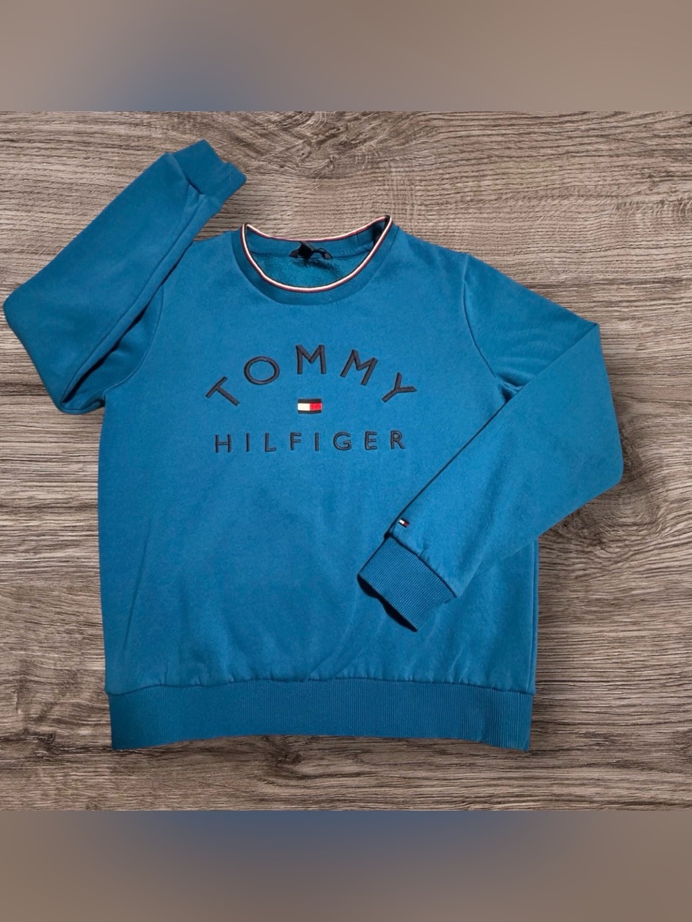 Tommy Hilfiger Cerulean Blue Embroidered Logo Crewneck